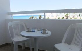 Frangeskos Beach Apartment's